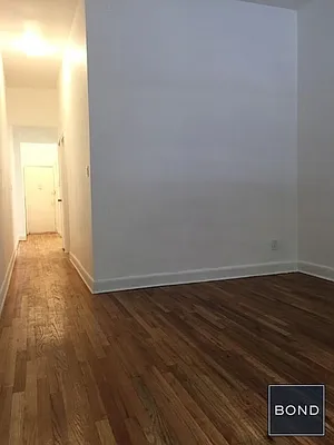 Rented by Bond New York | media 10