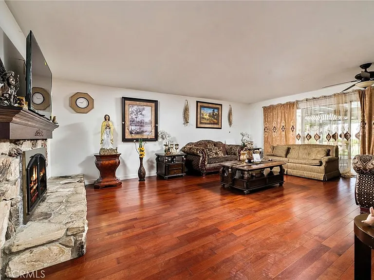 5035 Carlingford Ave — Photo 7
