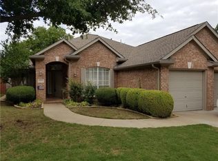 1502 Knoll Ridge Cir, Corinth, TX 76210
