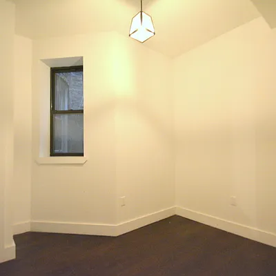 Rented by TheRealEstateCompany.com LLC | media 28