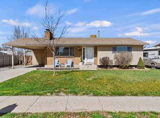 2164 Camelot Way, West Jordan, UT 84084