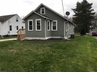 771 Grove St, Conneaut, OH 44030