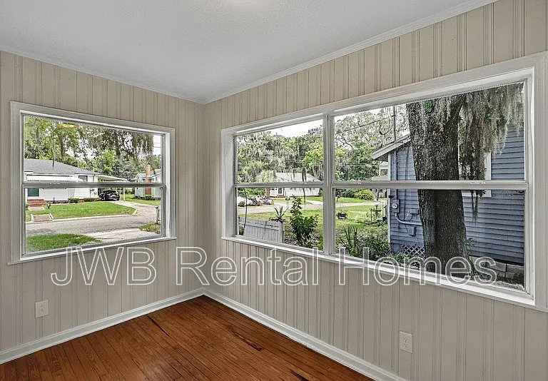 7171 Lucky Dr W — Photo 10