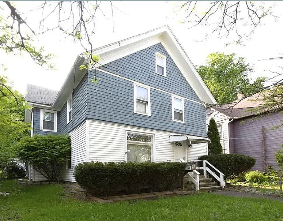 63 Murray St - Main Unit — Photo 2