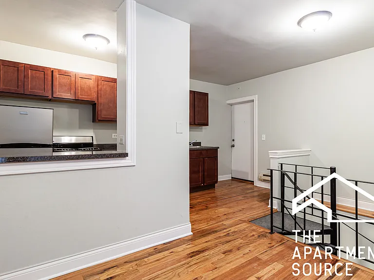 3506 N Reta Ave #1 — Photo 2