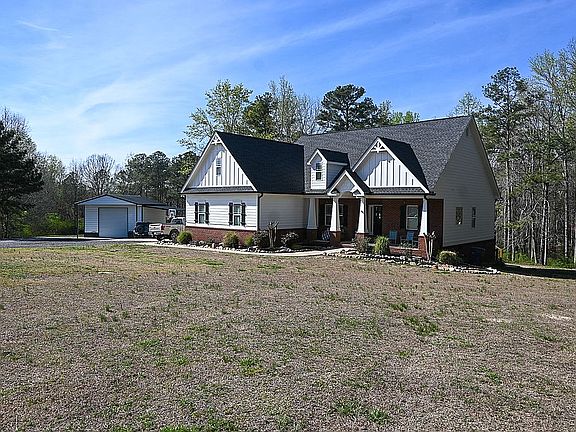 2nd image of 114 Ray Cole Road Ext