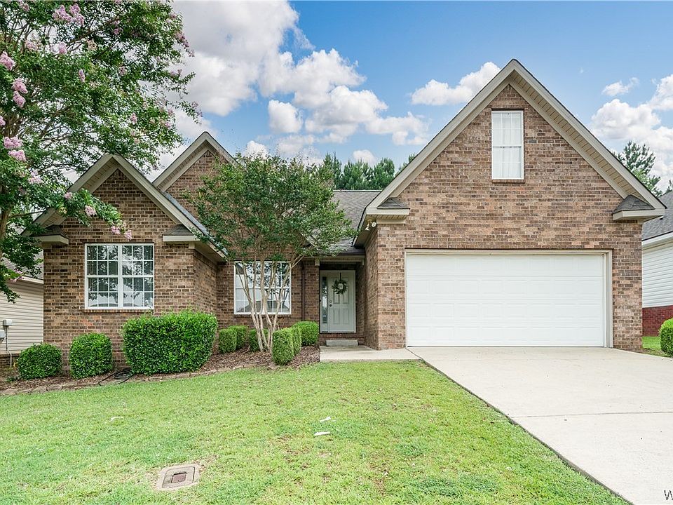 1st image of 4154 Macon Cir