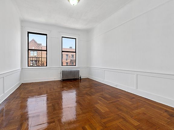 3rd image of 30 Linden Blvd #E6