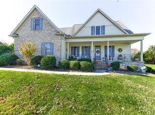 110 Cottondale Ct, Stokesdale, NC 27357