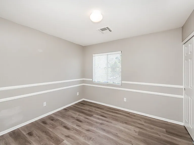 8437 Spencer Canyon St — Photo 14