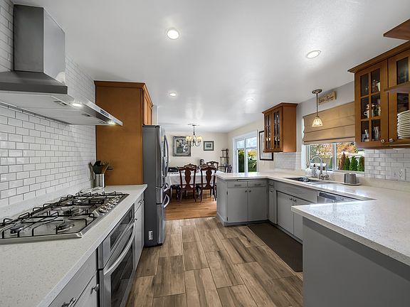 Joe_Maxwell9801-5_04102023