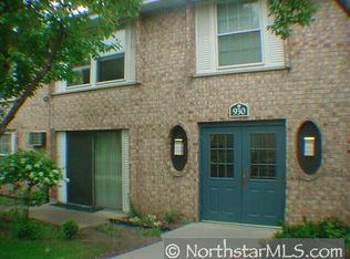 930 Westbrooke Way, Hopkins, MN 55343