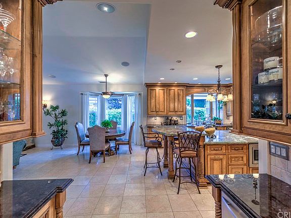 5th image of 24726 Amelia Ln