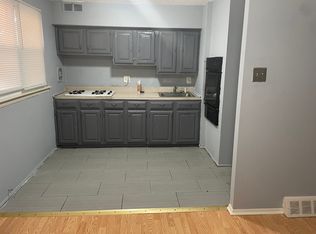 1220 W Oxford St, Philadelphia, PA 19122