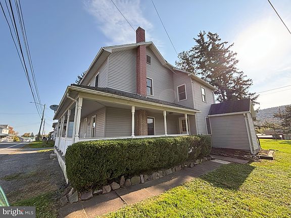3rd image of 396 Hublersburg Rd