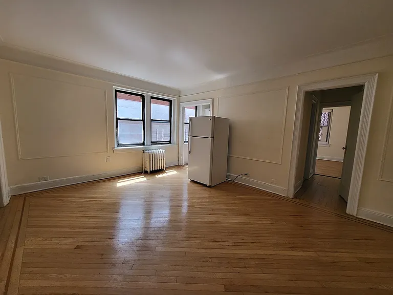 62-98 Saunders St #4 — Photo 1