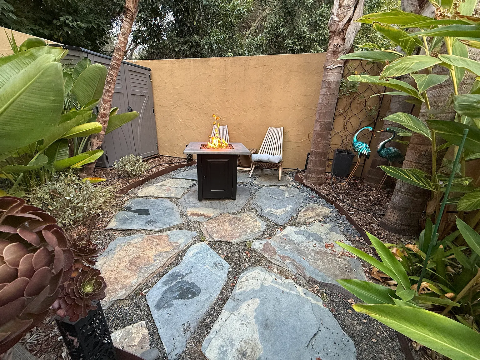 2 bed, 1047 sqft, $4,200 — Photo 4