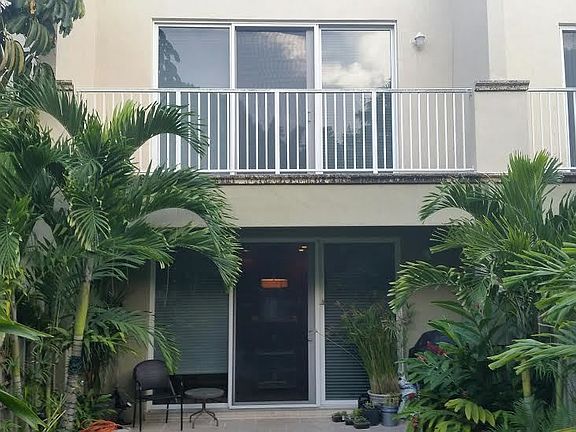 patio & master balcony