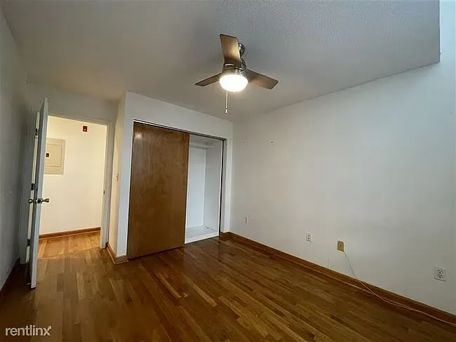 60 Gibson St #308 — Photo 8