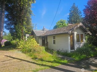 7310 35th Ave SW, Seattle, WA 98126