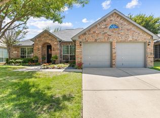 2103 Hodges Pl, Mansfield, TX 76063