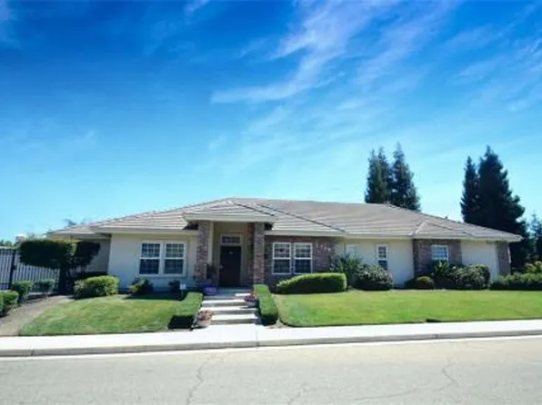 1339 E Seeger Ave, Visalia, CA 93292