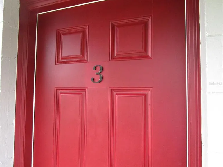 1002 E McDonald Ave #3 — Photo 4