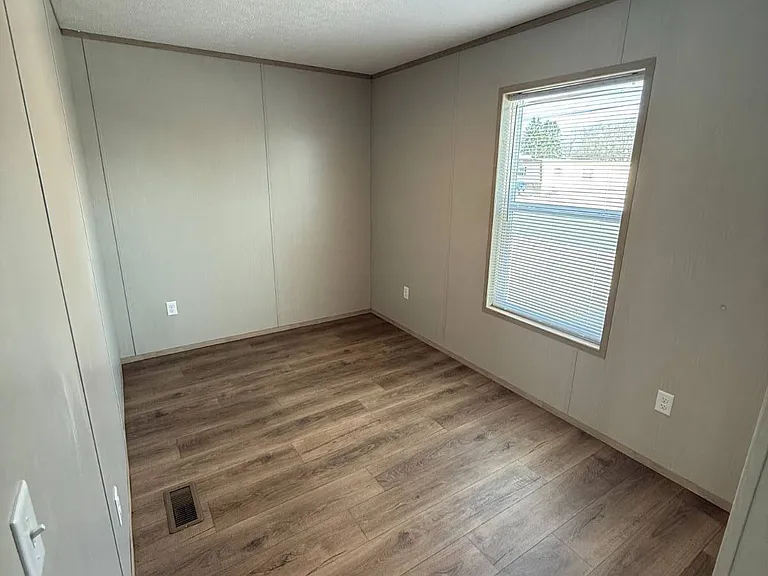 131 E Arlington Dr — Photo 4