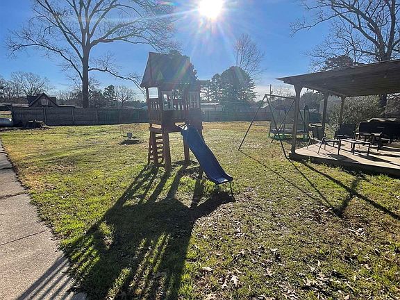 4th image of 161 Ouachita 406 Ave #406