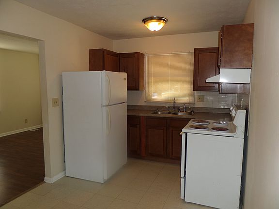 4th image of 1465 Huntsville Dr #B