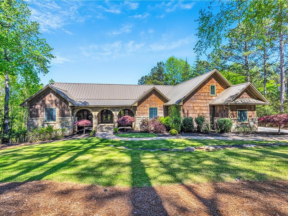 1st image of 301 Augusta Way