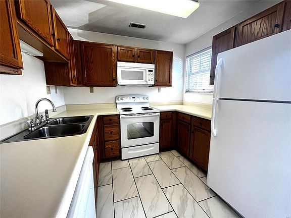 4th image of 116 Jubilee Hill Dr Unit H