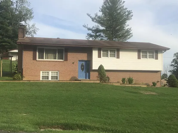 7324 White Pine Cir, Bristol, VA 24202