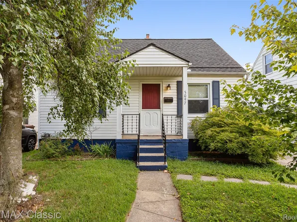 5097 Winifred St, Wayne, MI 48184