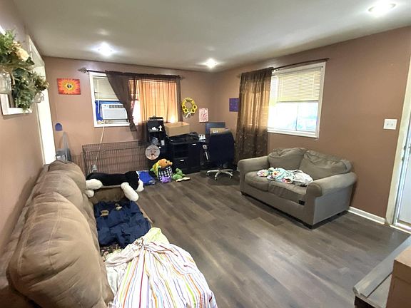 4th image of 2222 Harrison St