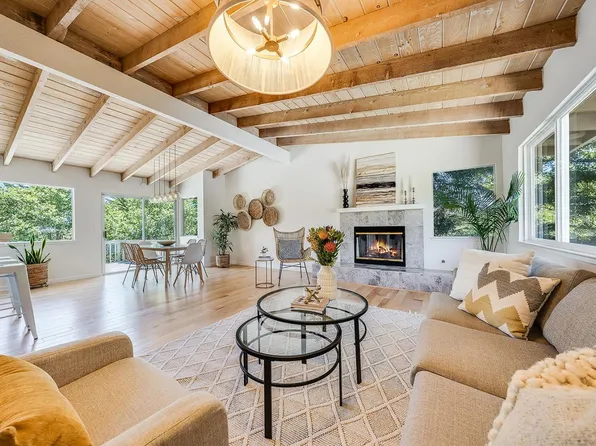 3240 Mulberry Dr, Soquel, CA 95073