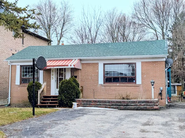 105 Rockport Cres, Richmond Hill, ON L4C 2M1