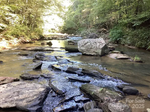 0 Chestnut Oak Trl, Mill Spring, NC 28756