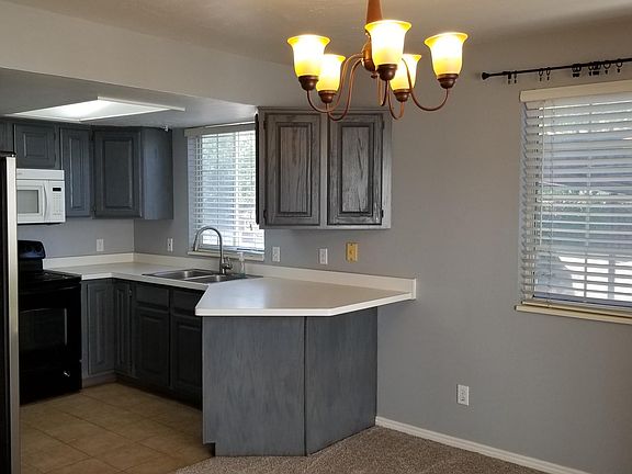 3rd image of 485 N Orem Blvd Unit 1