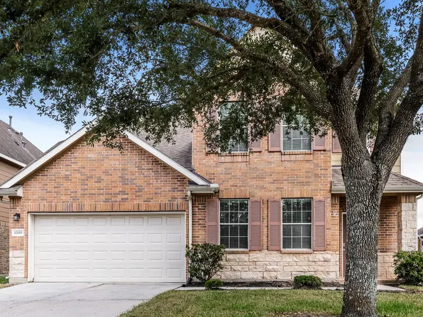 12011 Summer Range Dr, Humble, TX 77346