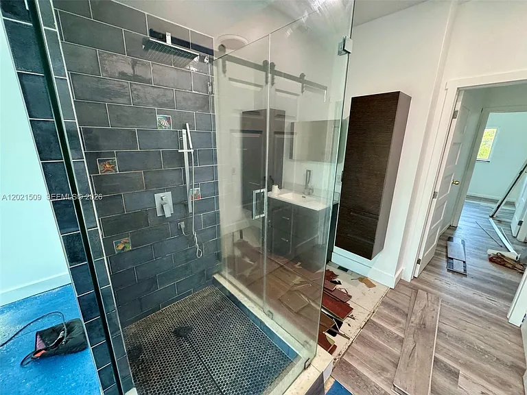 2408 NE 135th St #2408 — Photo 14