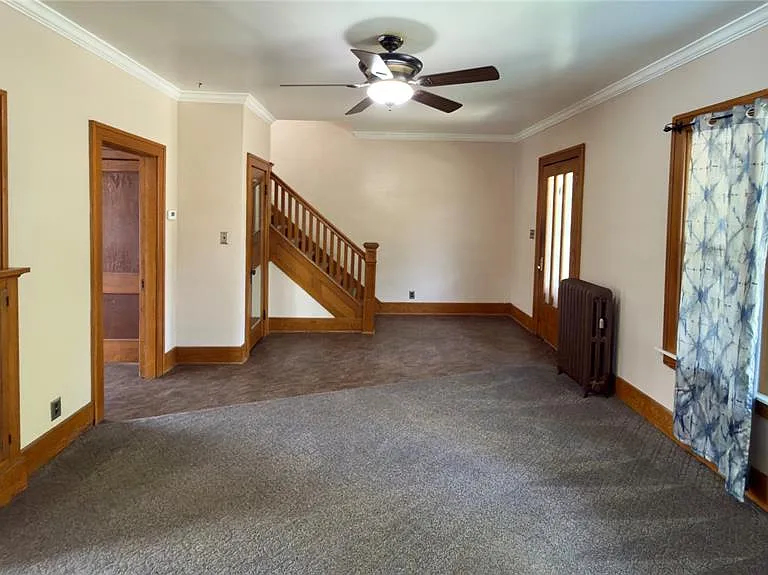 130 Elm St — Photo 9
