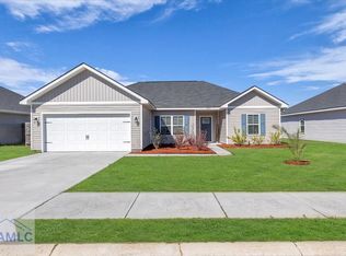 543 Rutledge Dr, Hinesville, GA 31313