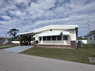 447 Avanti Way Blvd, North Fort Myers, FL 33917