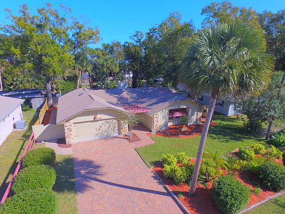 4th image of 1091 Peninsula Dr