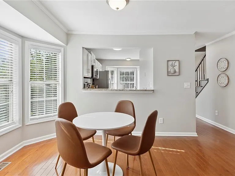 5212 Laurel Bridge Dr SE — Photo 7