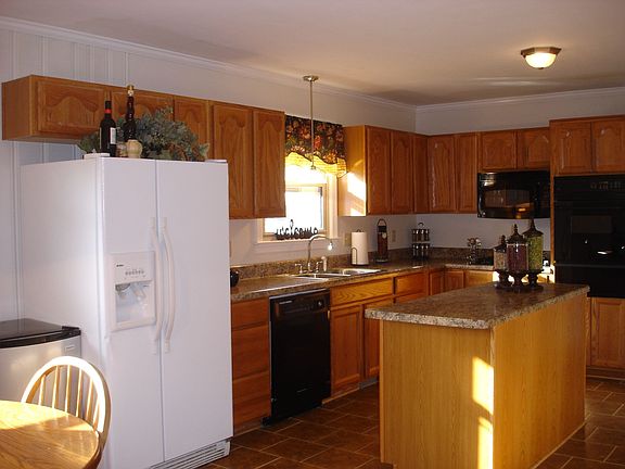 New Cabinets & Countertops