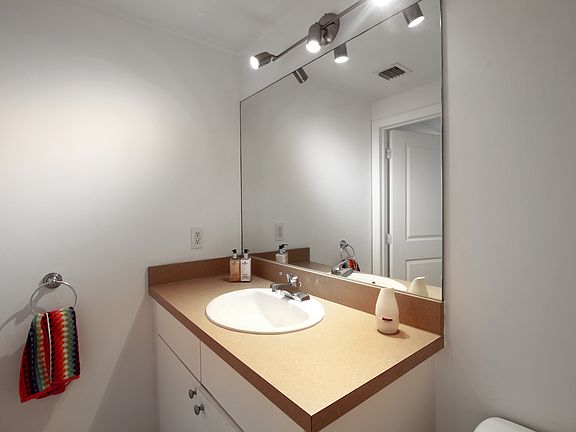 4th image of 1250 S Miami Ave #1509