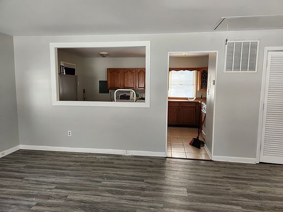 5th image of 7749 Birch Dr