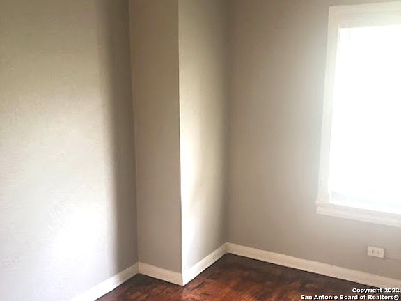 2nd image of 217 Natalen Ave #3